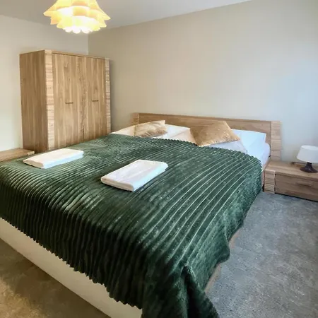 W Centrum Xnegro - Apartzakop 3*