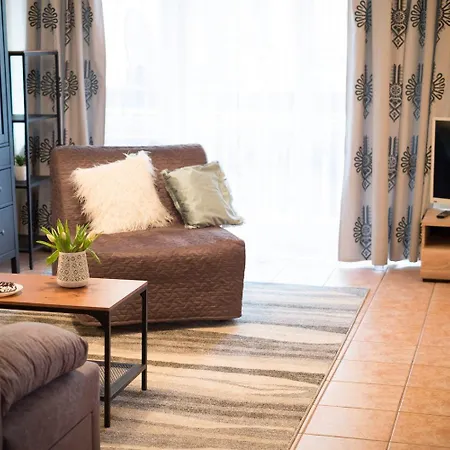 Апарт-отель W Centrum Xnegro - Apartzakop Закопане